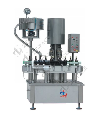 Wine Bottle Cap Tightening Machine Olive Oil , Rotary Juice Bottle Cap Sealing Machine